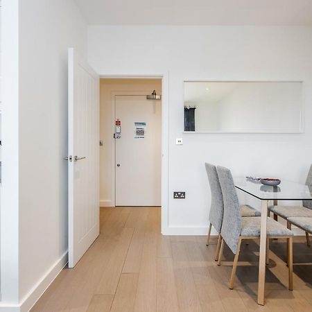 Luxury Studio Apartment St Albans With Amaryllis Apartments Eksteriør bilde